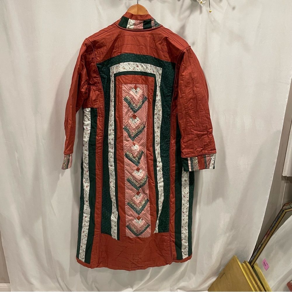 Hand Crafted Multicolor Quilted Robe - Picture 4 of 13